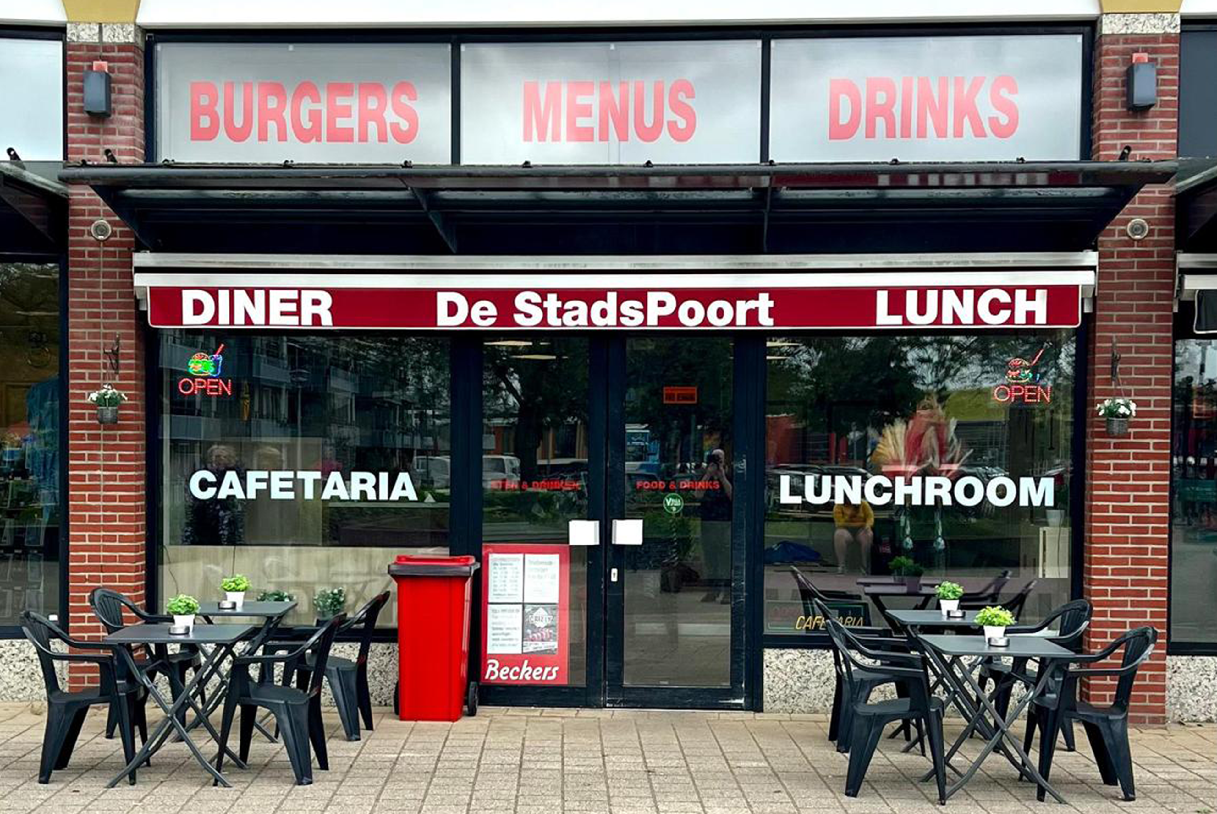 Cafetaria en Snackresto de Stadspoort